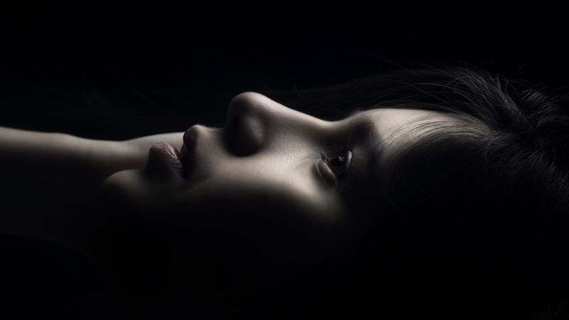 portrait, women, dark hair, low light, eyes, lips, dark, photography, profile, black background, 1080P, hands on head, short hair, face