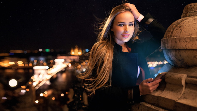 stars, night, 1080P, smartphone, Budapest, hands on head, women outdoors, Maria Puchnina, depth of field, lights, blonde, black coat, open mouth, model
