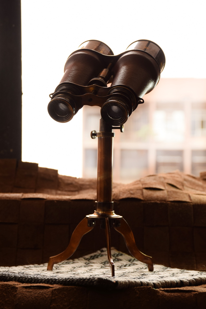 close-up, Art, nature, day, Binocular, focus on foreground, table, still life, indoors, courtroom, built structure, brown, metal, antque, sunlight, gavel