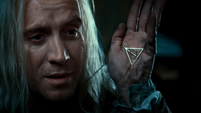 crucifix, body part, social issues, harry potter late backgrounds desktop, mature adult, adult, holding, indoors, portrait, hand, 1080P, human body part
