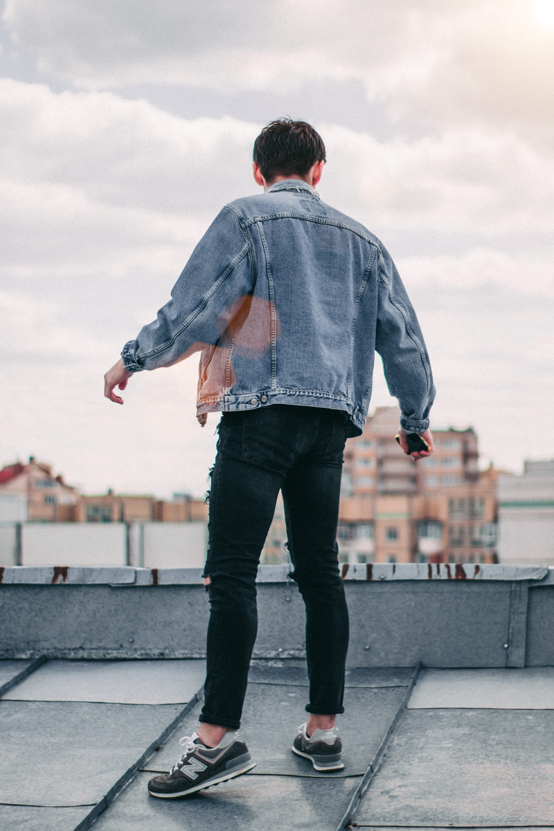 city, person, rooftop, photo, fashionable, denim, real people, fashion, stand, building exterior, adult, one person, day, man, style, male, jeans, men