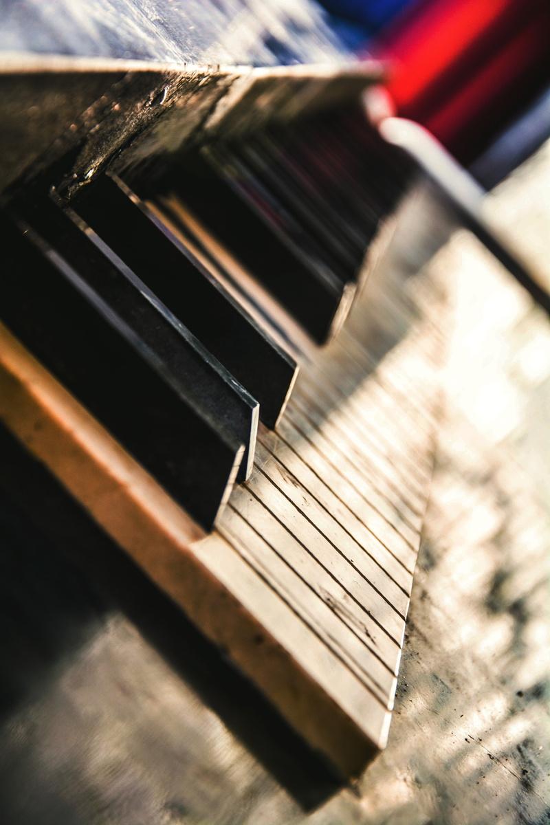 piano, close-up, closeup, classical music, musical equipment, indoors, selective focus, skill, arts culture and entertainment, 5K, keyboard instrument
