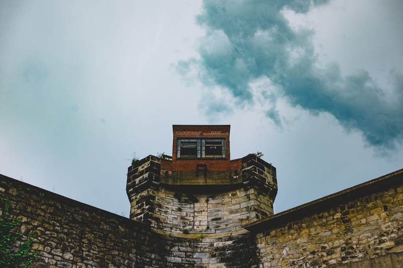 low angle view, bastille, prison, stone wall, wall - building feature, built structure, the past, building exterior, window, history, 2K, sky, cloud - sky