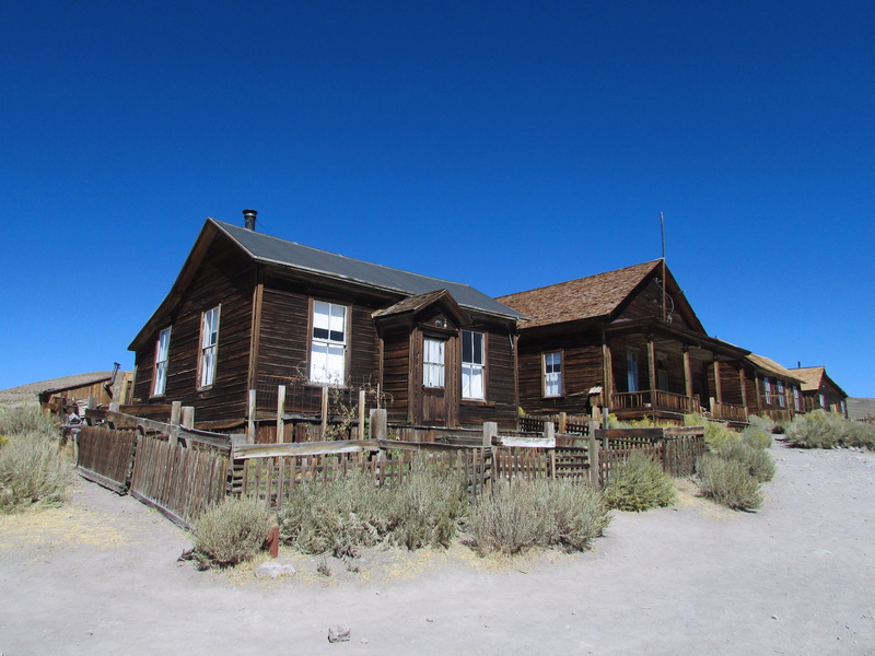 usa, town, metal, wild, tourist, west, rusted, residential district, old, non-urban scene, mono, historic, western, abandoned, Bodie, Ghost, rust, grass