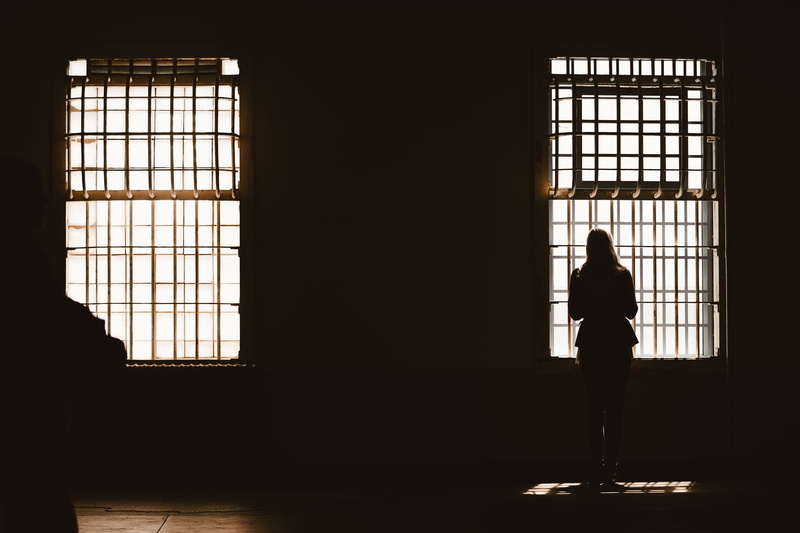 alone, women, standing, thinking, one person, united states, photography, adult, 5K, dark, san francisco, full length, nature, sony, built structure, architecture