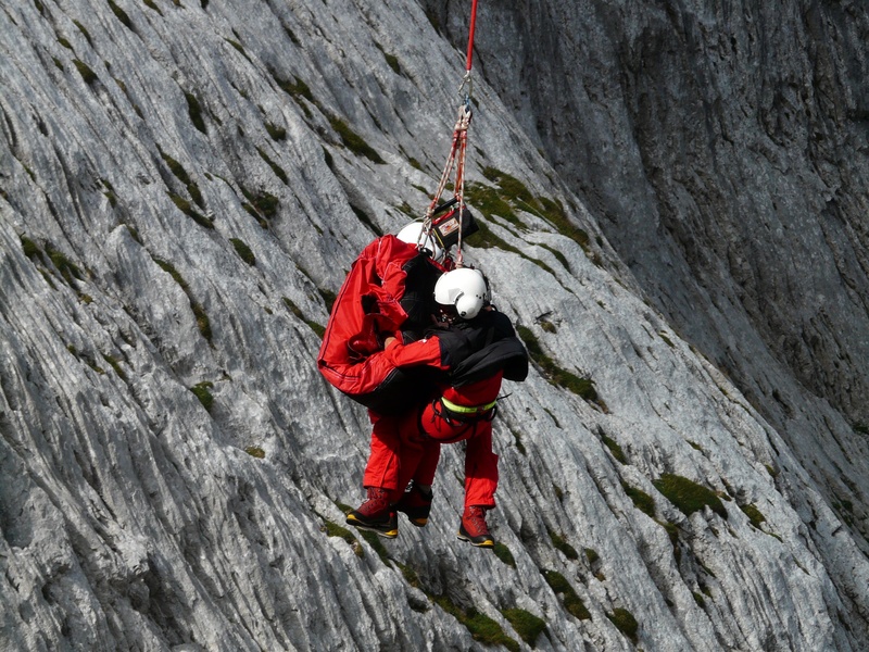help, 2K, emergency, outdoors, air rescue, carbine, nature, adventure, rock formation, people, abseil, rock climbing, full length, rock, sport, protection