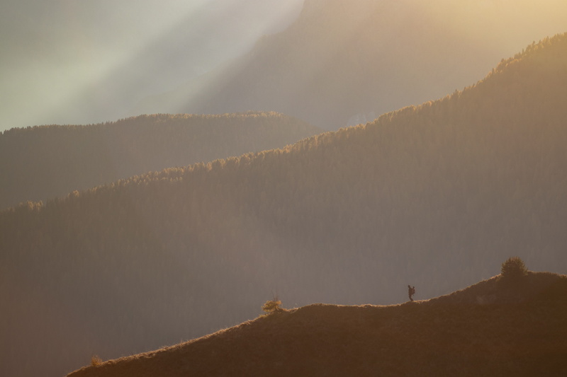 sport, sand, soil, fog, one person, standing, tranquility, day, nature, person, passo giau, scenics - nature, non-urban scene, 5K, land, environment, dune