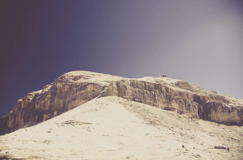 arid climate, environment, mountain range, tranquil scene, sky, tranquility, landscape, solid, beauty in nature, non-urban scene, snow, clear sky, scenics - nature