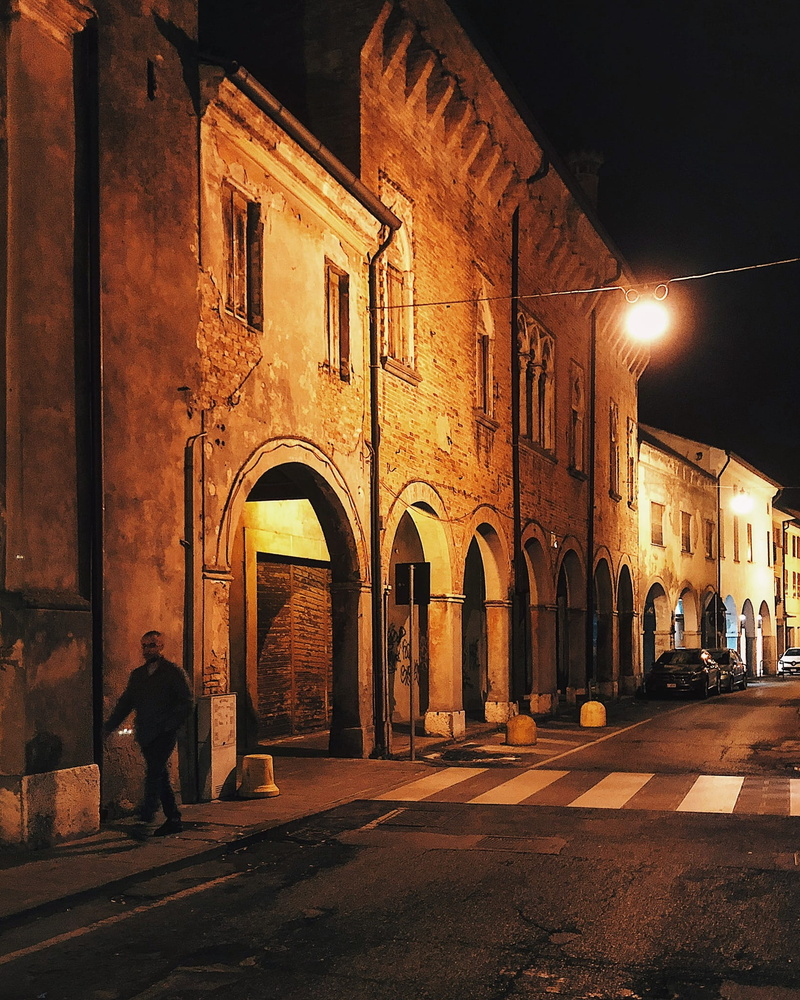 badia polesine, orange, night, italy, real people, rear view, italia, adult, passerby, street light, people, built structure, men, architecture, 1080P