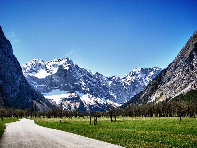Landscape, Nature, grass, on side, Natur, side, Strasse, 2K, Jahreszeiten, summer, green grass, mountain, Sky  Street, mountains, Baum, scenics, Weite