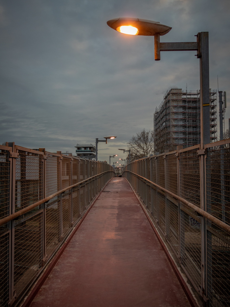 footbridge, street, toursim, diminishing perspective, paris, railing, the way forward, outdoors, black, bridge, sky, building, city, afternoon, light, banister