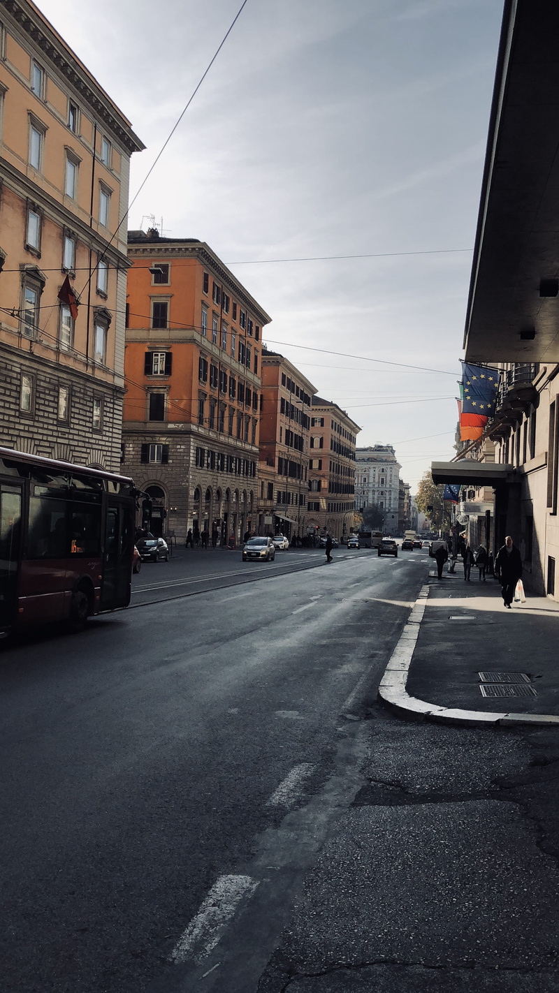 sign, symbol, mode of transportation, nature, Italy, land vehicle, architecture, transportation, cloud - sky, 4K, building exterior, Capital, road marking