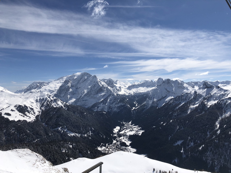 panoramic, 4K, tranquility, sellaronda, no people, tranquil scene, snowcapped mountain, mountain, sky, cloud - sky, mountain peak, ski, formation, mountain ridge