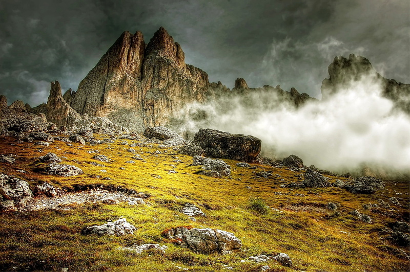 power in nature, rock formation, cloud - sky, rock, day, mountain, physical geography, environment, cloudiness, dom, land, beauty in nature, 2K, geology