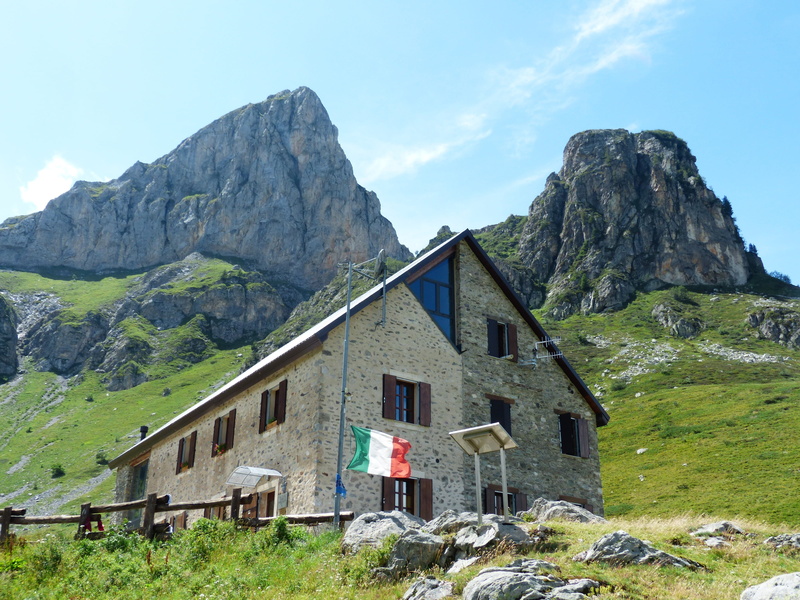 sky, cloud - sky, hut, solid, no people, formation, grande traversata delle alpi, non-urban scene, building, alpine, club alpino italiano, stay, landscape
