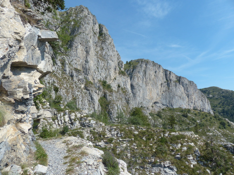 sentiero degli alpini, beauty in nature, outdoors, mountain, physical geography, tranquility, landscape, grande traversata delle alpi, formation, steep