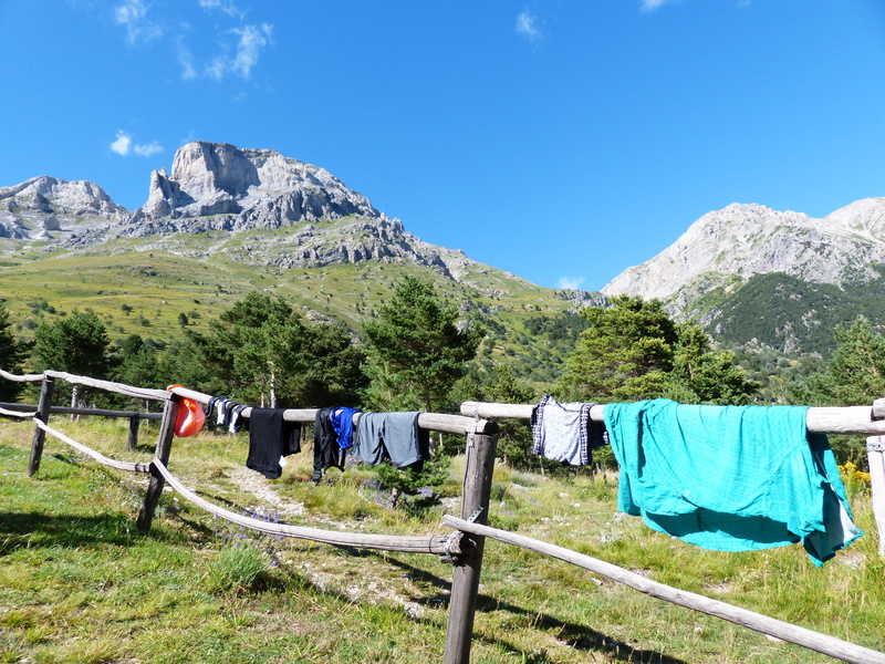 fence, idyll, outdoors, grass, gta, hiking clothes, alpine, dry, plant, maritime alps, idyllic, hanging, summer day, bricchi neri, scenics - nature, summit