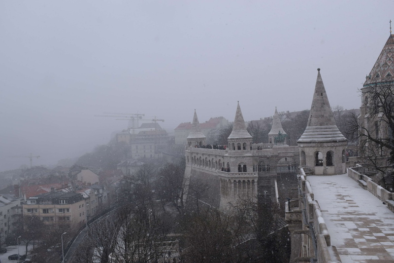 cold temperature, belief, outdoors, budapest, built structure, 4K, nature, place of worship, winter, snow, sky, religion, the past, building exterior
