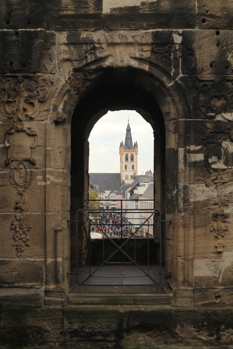 history, architecture, trier, vista, sights, city, travel destinations, religion, stone wall, porta nigra, the past, day, belief, wall, historical, building exterior
