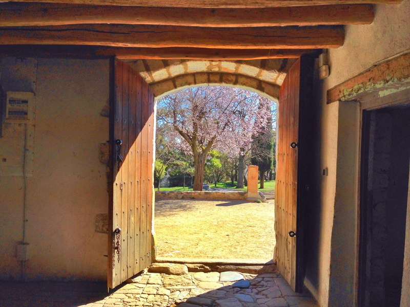 pedra, history, built structure, farmhouse, door, old, entrance, 1080P, catalonia, the past, rural, rustic, architectural column, no people, house, cardedeu