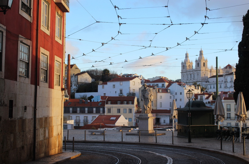building exterior, religion, transportation, street, alfama, built structure, lisboa, travel, lisbonne, tower, architecture, portugal, 4K, city, statue