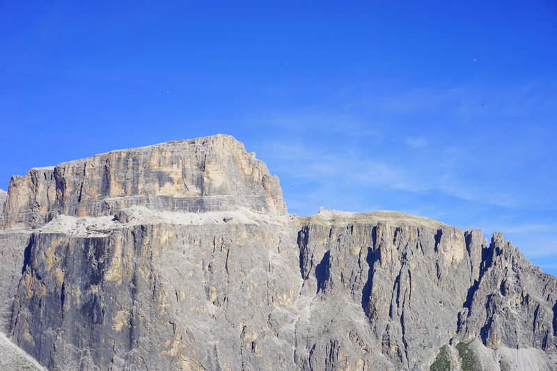 landscape, mountain summit, tranquility, mountain landscape, dolomites, rock formation, low angle view, outdoors, beauty in nature, alpine, imposing, no people
