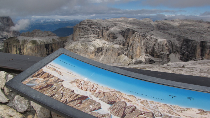 nature, solid, tranquil scene, wallchart, mountain range, tranquility, formation, mountain, dolomites, sella ronda, travel destinations, sky, swimming pool