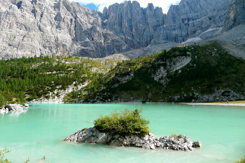 landscape, beauty in nature, nature, lago di sorapis, non-urban scene, south tyrol, mountain world, outdoors, rock - object, tree, mountain range, day