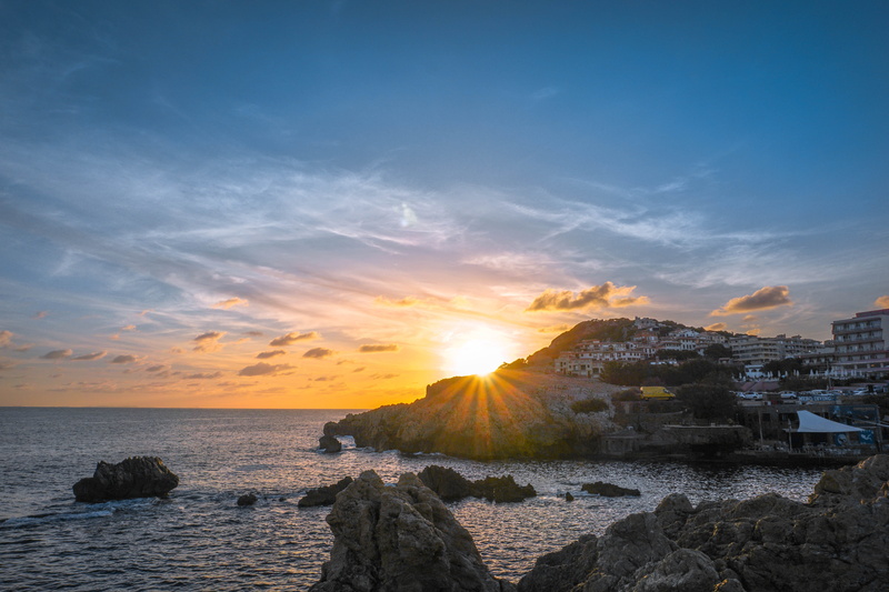 beauty in nature, balearic islands, outdoors, mood, mallorca, tranquility, 5K, sunrise, atmospheric, sunlight, rock, sunset, cloud - sky, summer, sky