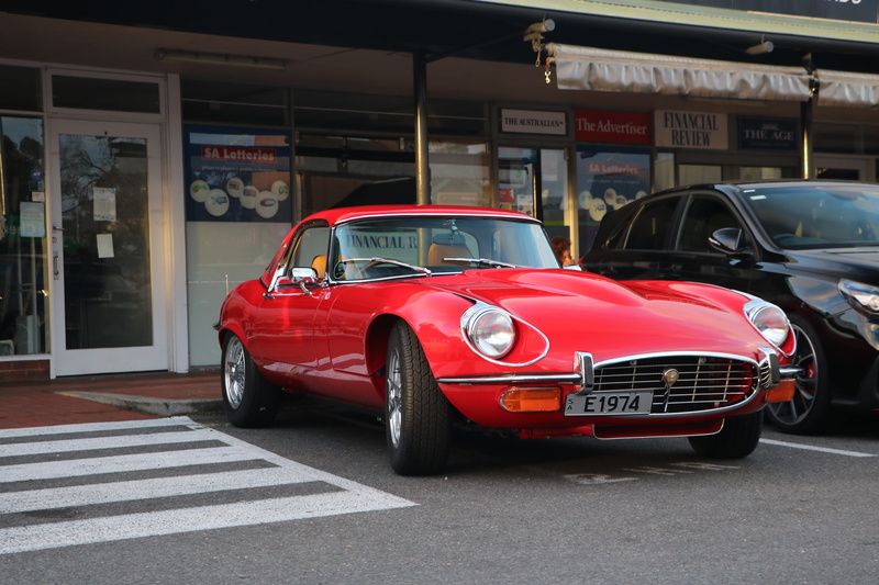 architecture, classic, land vehicle, 5K, building exterior, jag, luxury, e-type, jaguar, speed, wealth, retail, stationary, mode of transportation, auto