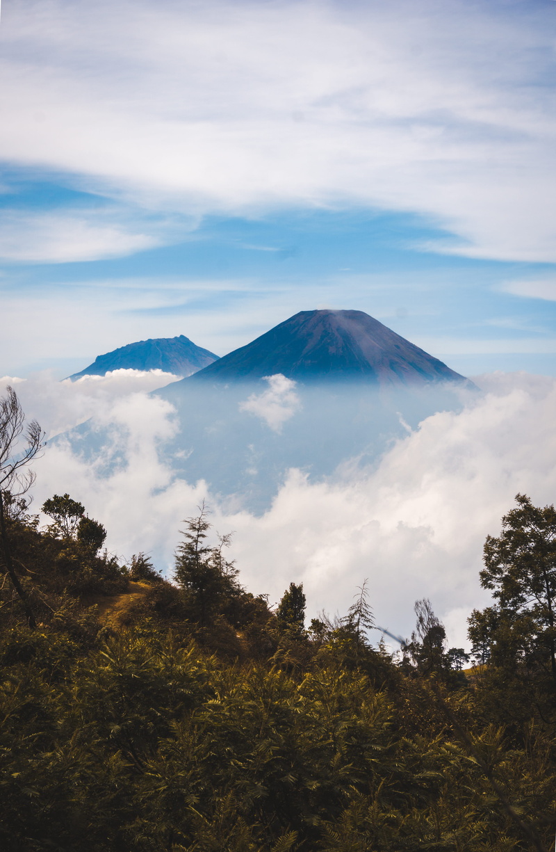 alpenglow, cloud, beauty in nature, idyllic, white, scenics - nature, nature, wonosobo, top, volcano, indonesia, sky, daytime, clouds, blue, plant, travel