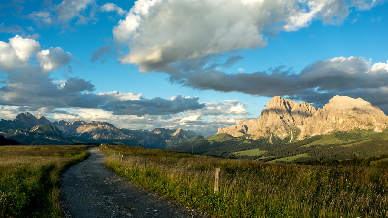 environment, outdoors, alpe di siusi, 5K, diminishing perspective, day, italy, beauty in nature, mountains, clouds, non-urban scene, scenics - nature