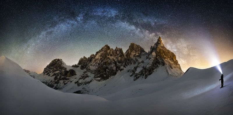 starry night, long exposure, 1080P, spotlights, Milky Way, landscape, snow, galaxy, snowy peak, mountains, skiers, nature