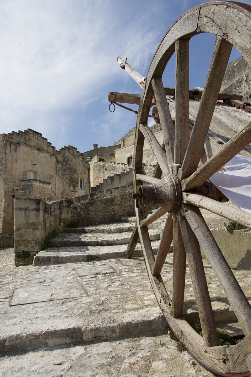 fort, cannon, Matera, travel Destinations, famous Place, basilicata, Wood, wood - material, Wheels, built structure, building exterior, history, transportation