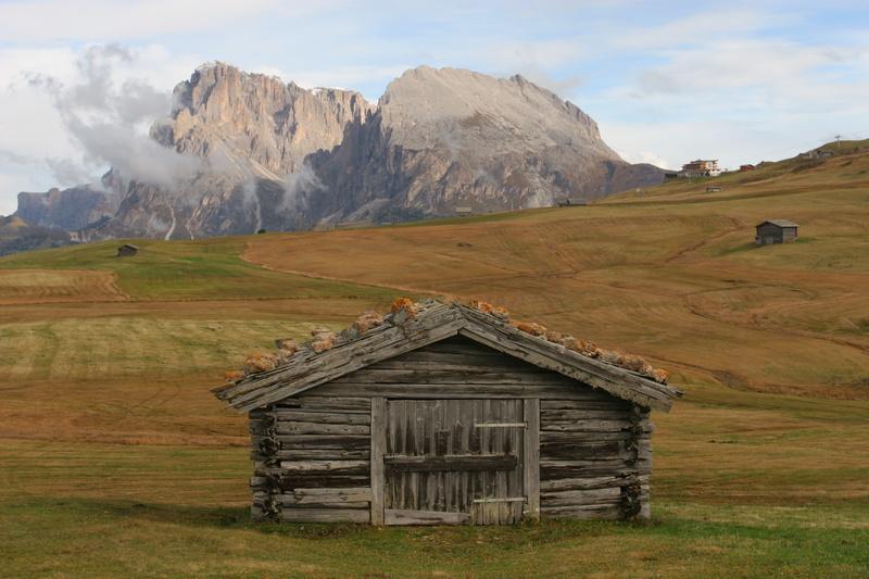 hut, sky, tranquility, wood - material, italy, Alps, fall, mountain range, sudtirol, 2K, scenics - nature, Seiser Alm, land, environment, tranquil scene