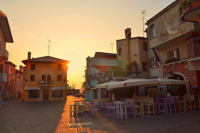 travel, history, house, sky, built structure, century, cultures, 1080P, tourism, the way forward, sunset, famous Place, outdoors, caorle, architecture