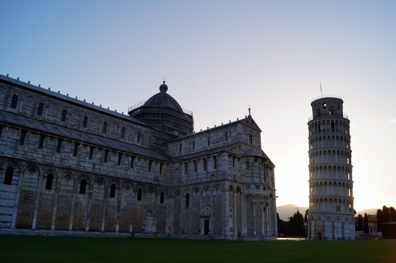 the past, cathedral, dome, holiday, bank, built structure, church, building, renaissance, tower, campanile, city, leaning, cloudy, tourism, italy, leaning tower