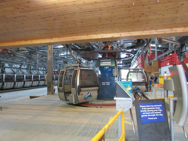 ski lift, technology, equipment, 4K, fort william, mode of transportation, scotland, gondola, architecture, stationary, ski, retail, communication, public transportation