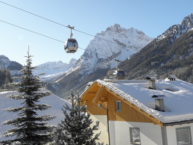 ski resort, 4K, sky, no people, electricity, scenics - nature, snow, outdoors, overhead cable car, snowcapped mountain, built structure, cable, architecture