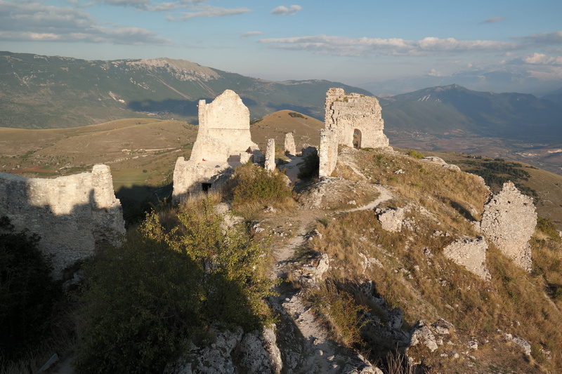 nature, mountain range, scenics - nature, rock, 5K, Rocca Calascio, mountain, travel, solid, day, ruined, built structure, no people, history, old, old ruin