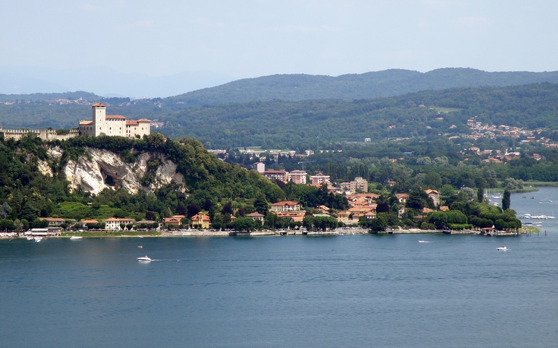residential district, cityscape, town, city, no people, mountain range, land, italy, mountain, beauty in nature, panorama, scenics - nature, water, angera