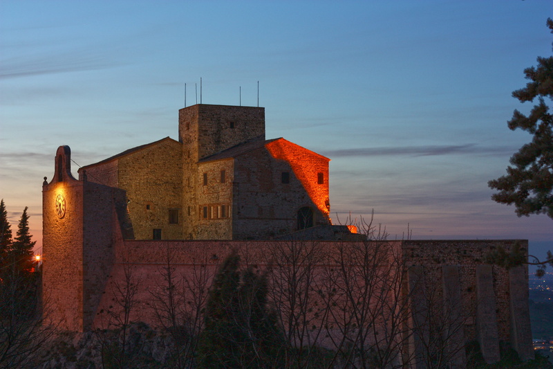 religion, belief, built structure, middle ages, hills, malatesta fortress, plant, hill, tranquility, rocks, sunset, marecchia, history, trees, tree, place of worship