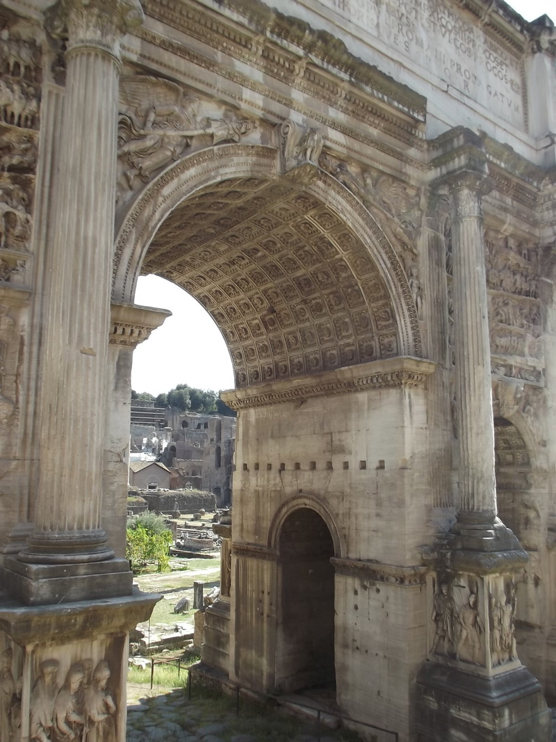 outdoors, day, arch bridge, city, travel, the past, arched, Italy, ruined, building exterior, history, travel destinations, concrete, ancient civilization