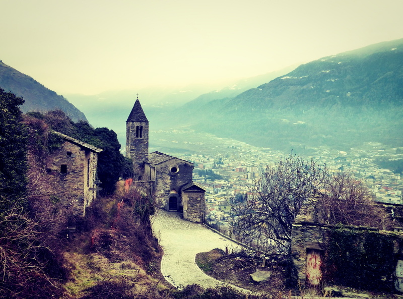 sky, place of worship, outdoors, old, the past, plant, belief, vino, built structure, gray, bella, history, uva, valtellina, spirituality, madonna, nature