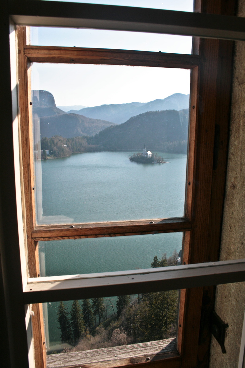 montain, mountain range, view, no people, wood, indoors, 4K, sea, lake, water, bled, day, transparent, window, window frame, tranquil scene, scenics - nature