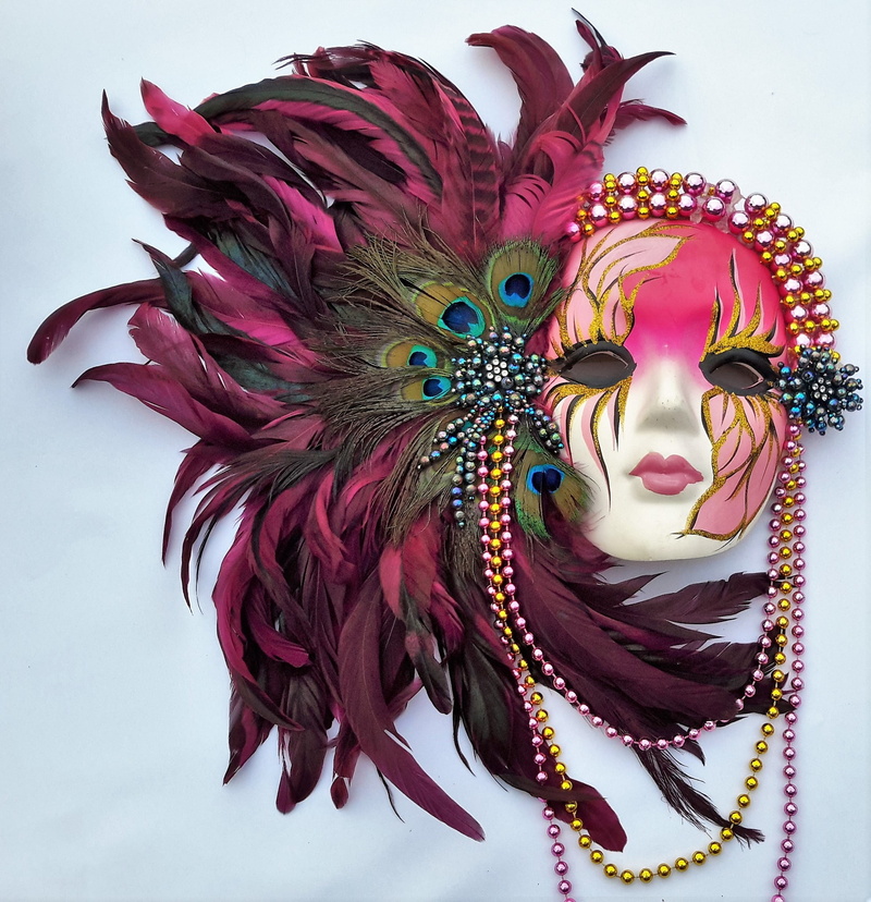 mask - disguise, festival, wall - building feature, multi colored, studio shot, mardi, mardigras, representation, masquerade, feathers, close-up, no people