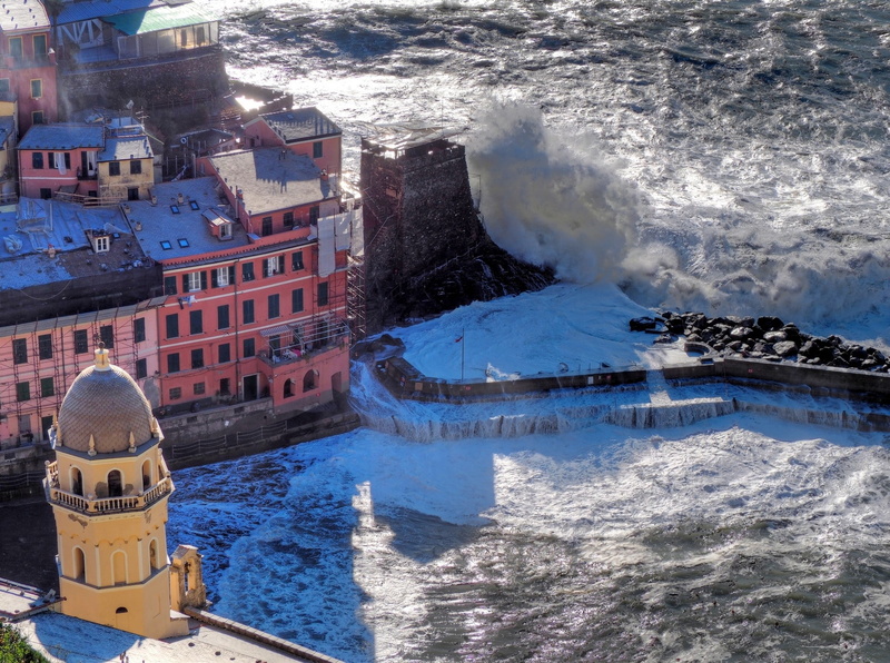 storm, 1080P, no people, high angle view, travel destinations, day, Italy, winter, building, coast, building exterior, sea, Vernazza, built structure