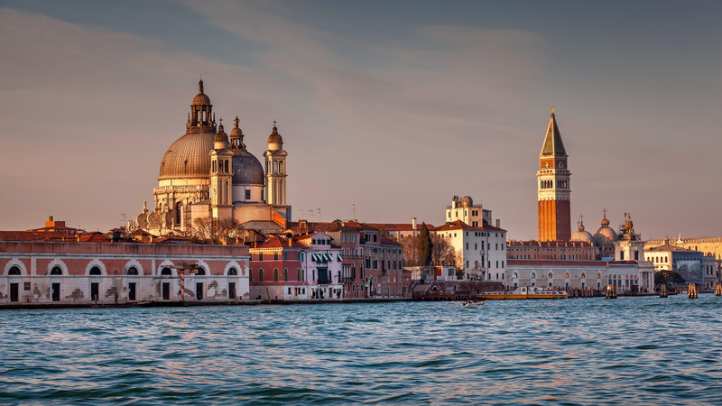 city, 4K, building, venice, waterfront, tourist attraction, skyline, church, nature, spirituality, building exterior, italy, water, grand canal, tower