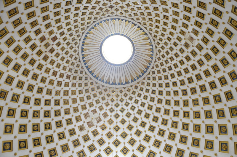 pattern, indoors, directly below, skylight, full frame, building, cupola, day, built structure, architecture and art, sunlight, geometric shape, circle