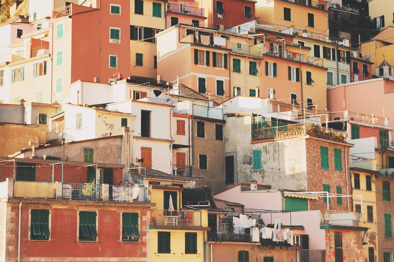 2K, concrete, outdoors, backgrounds, townscape, riomaggiore, houses, sunlight, buildings, italy, apartment, colorful, street, full frame, no people, residential district